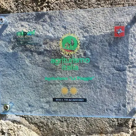 A Surrounded By Greenery - La Piaggia -app 3 Guests